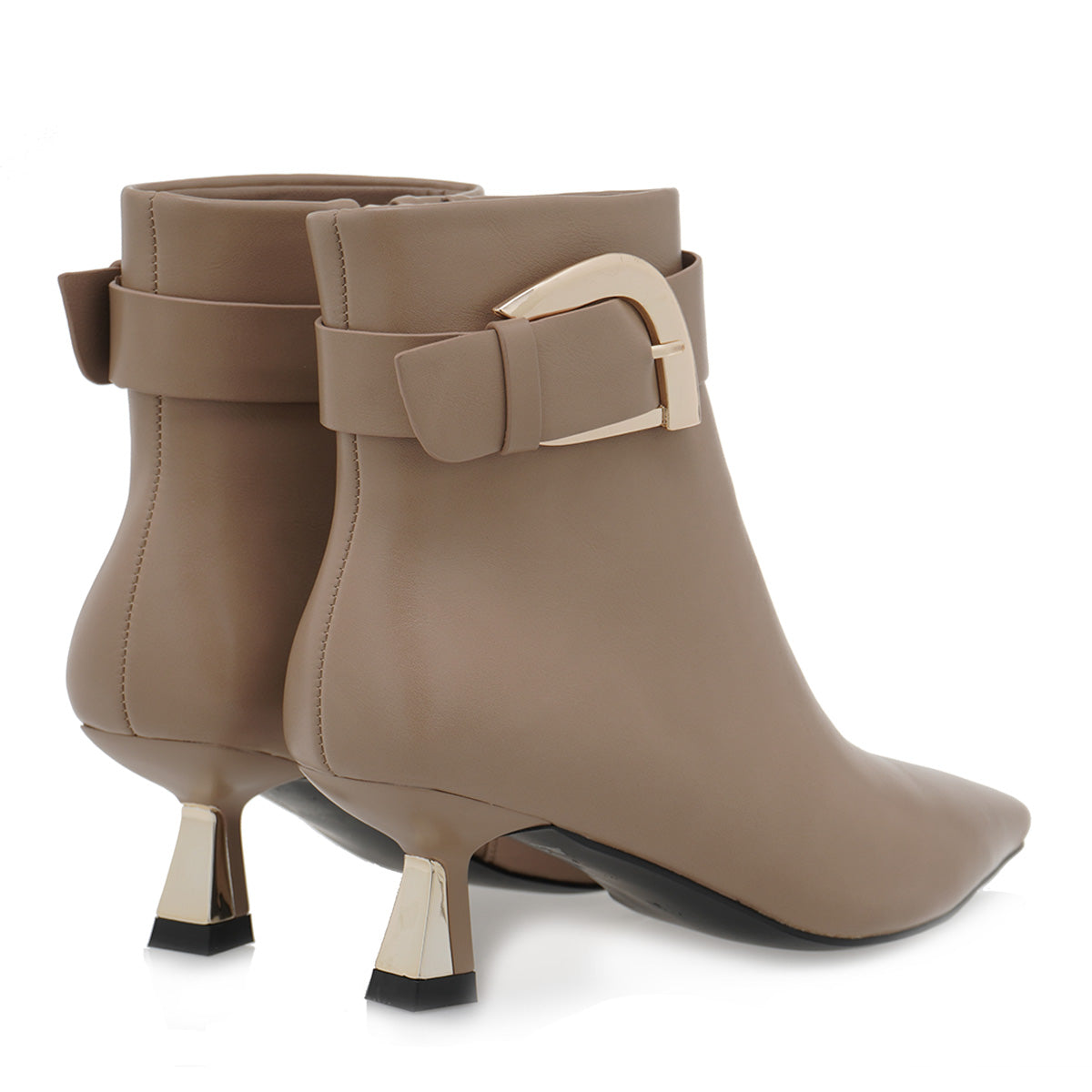 EXE E5040  Ankle Boot w/ Buckle