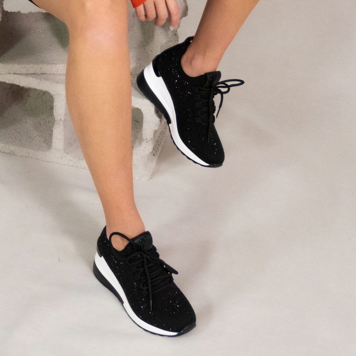 EXE 34-31EX13 Bedazzled Stone Sneaker